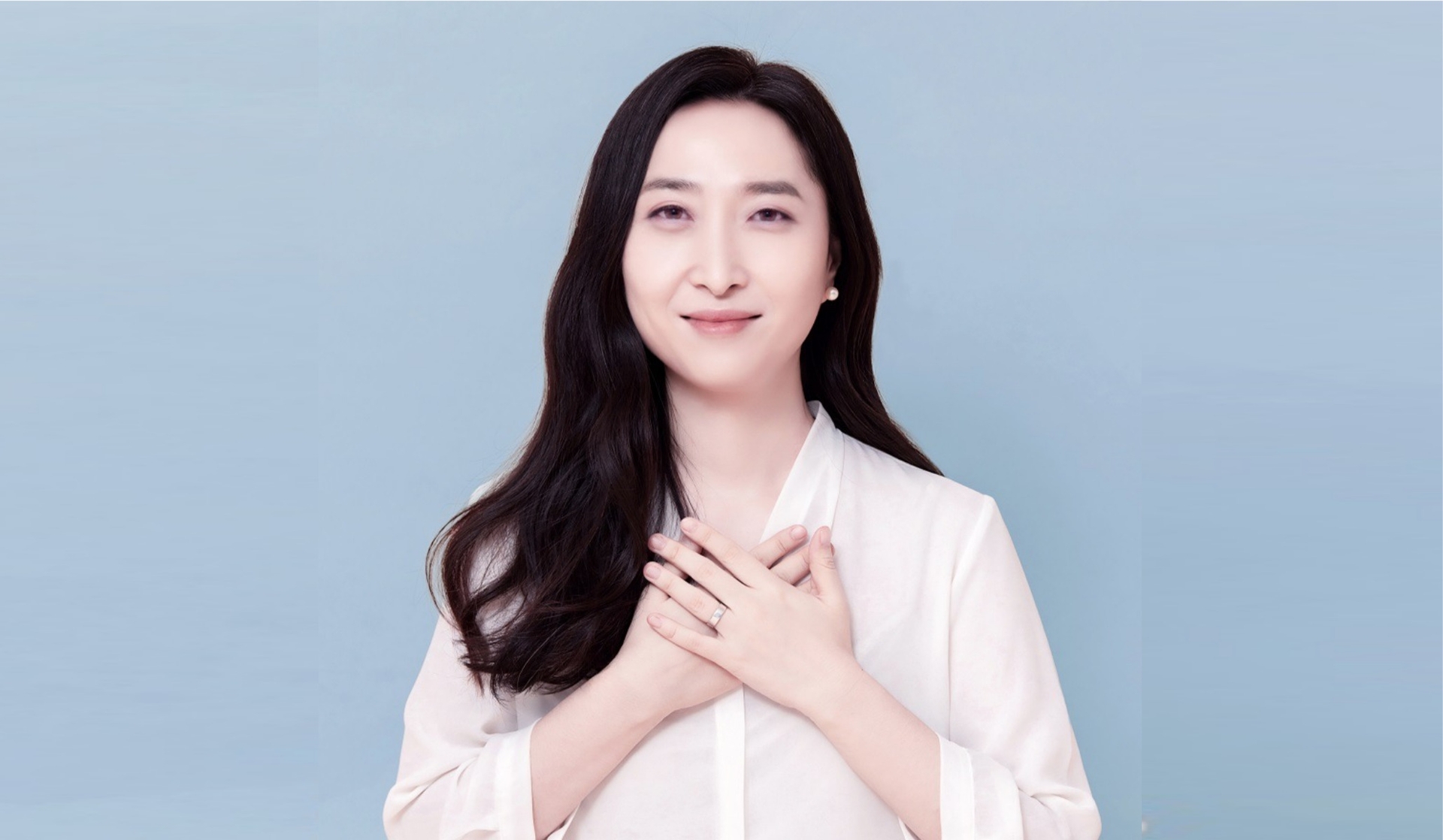 명상하고 앉아있네 (4월)
